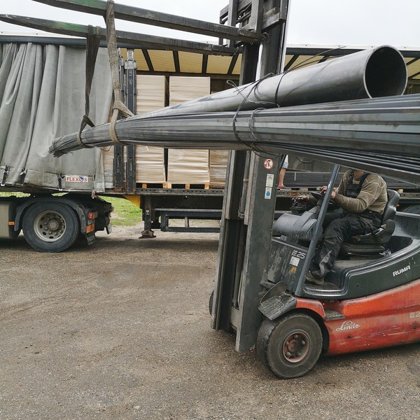 Materiāla piegāde/izkraušana