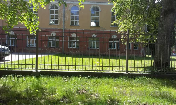 Metāla nožogojums ar sausā betona pasētām, Jūrmala