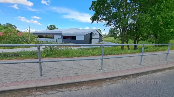 Ceļu atdalošās barjēras