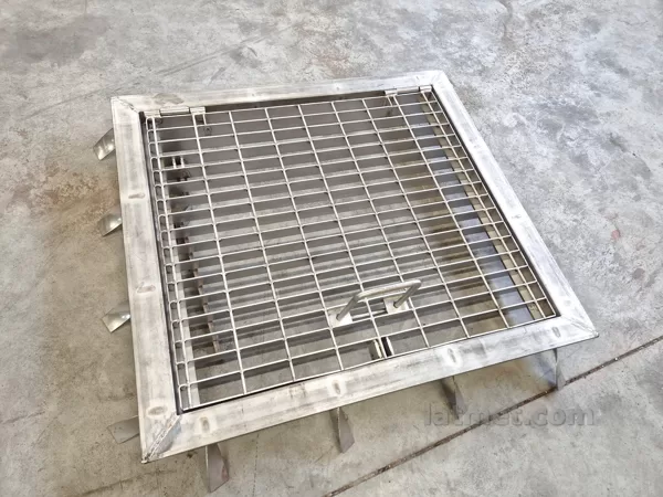 Ventilējam lūka jūras bākai